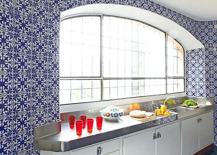 Stunning Architectural With Direct Access To Willa Leggiuno