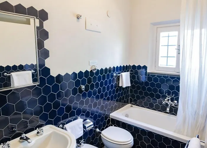 Willa Stunning Architectural With Direct Access To