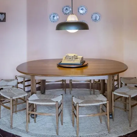 Stunning Architectural With Direct Access To Villa