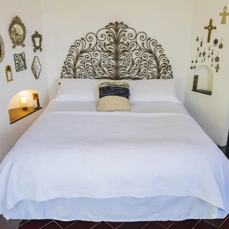 Villa Stunning Architectural With Direct Access To