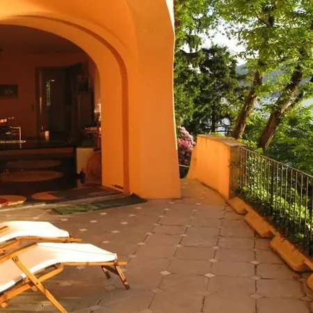 Stunning Architectural With Direct Access To Leggiuno