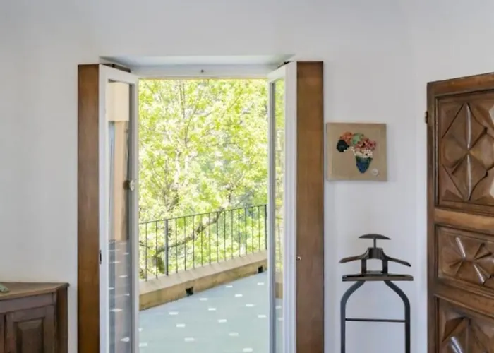 Stunning Architectural With Direct Access To וילה